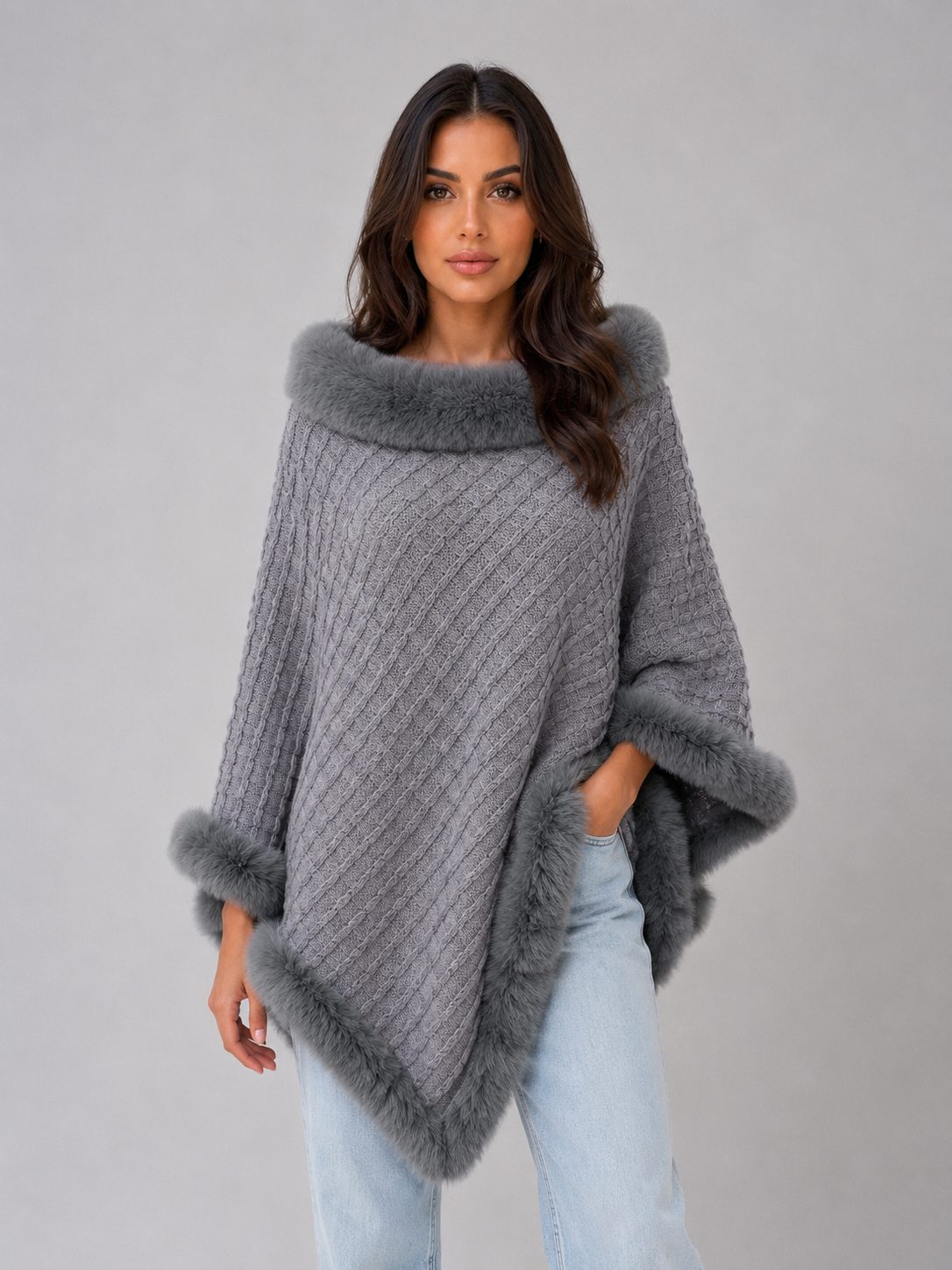 Capa de Punto Mujer con Borde de Pelo Sintético - Gris