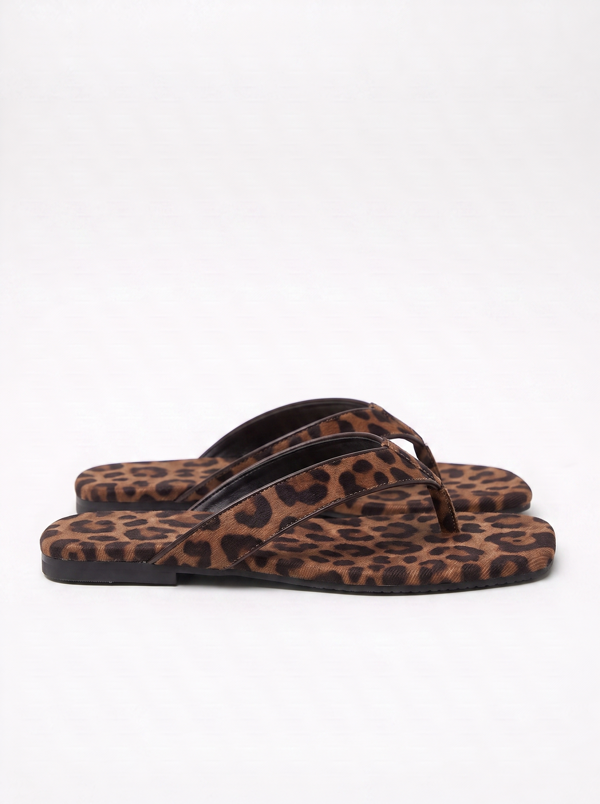Chanclas Trisha de Punta Cuadrada