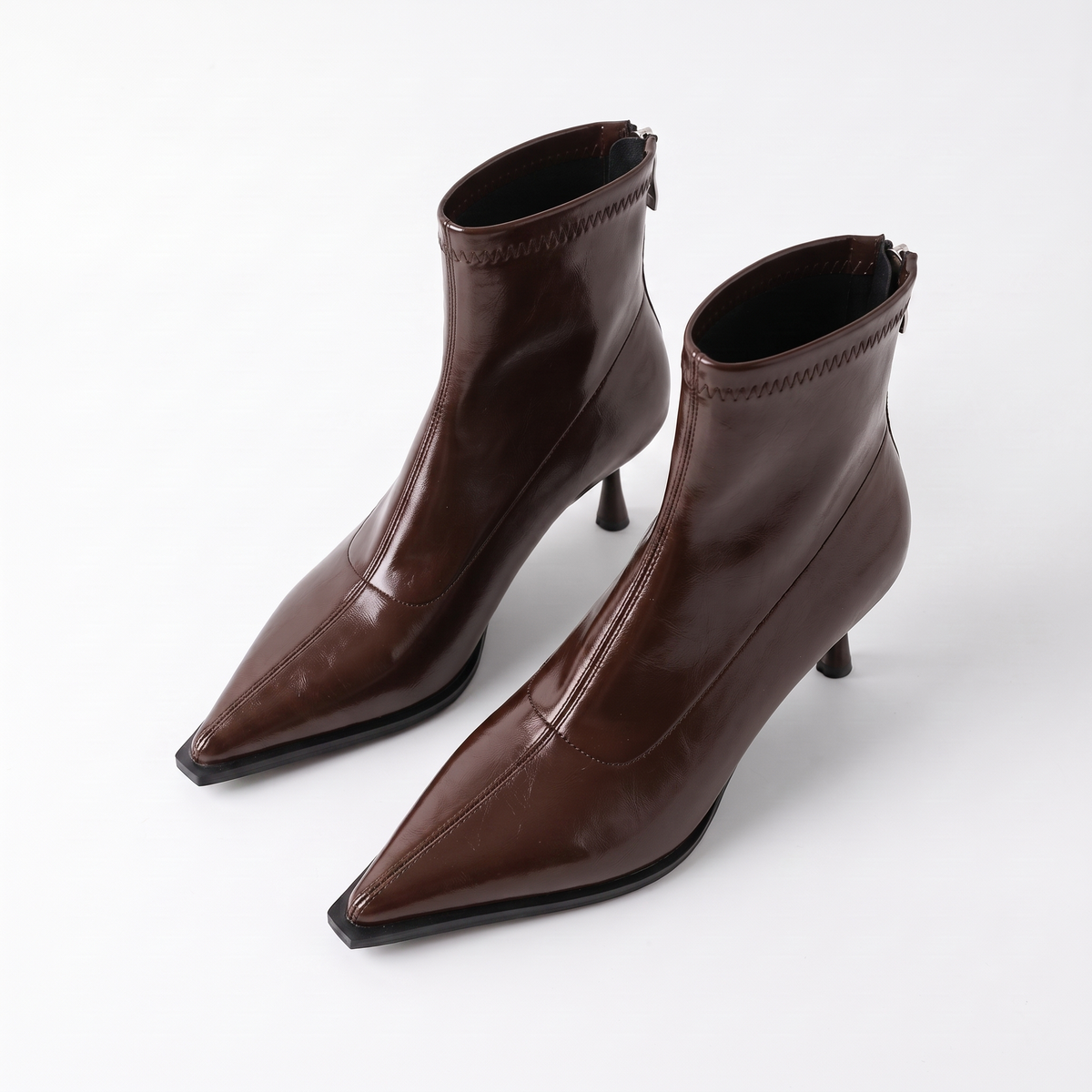 Botines Mujer Punta Fina de Piel