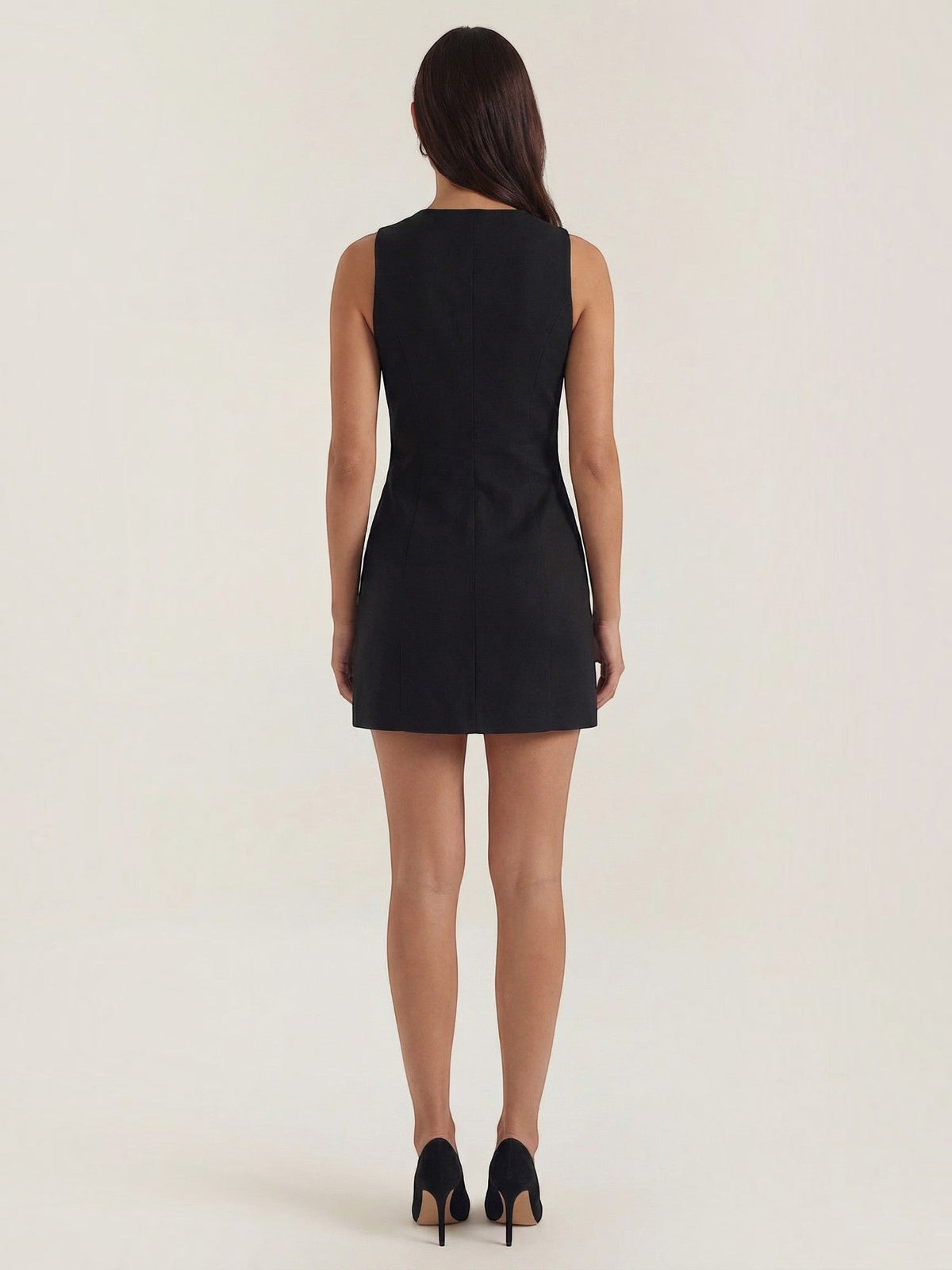 Vestido Corto Recto Sin Mangas