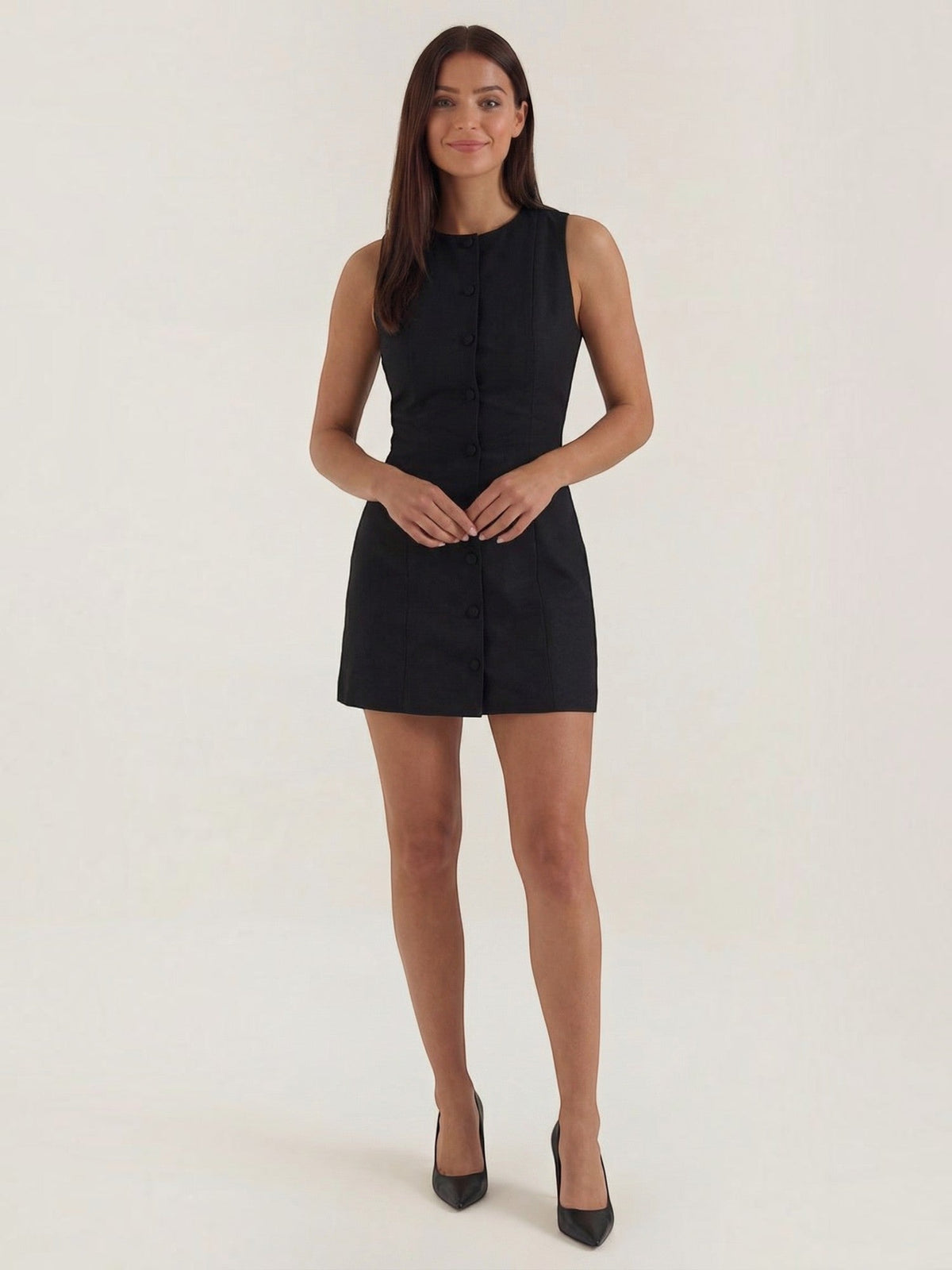 Vestido Corto Recto Sin Mangas