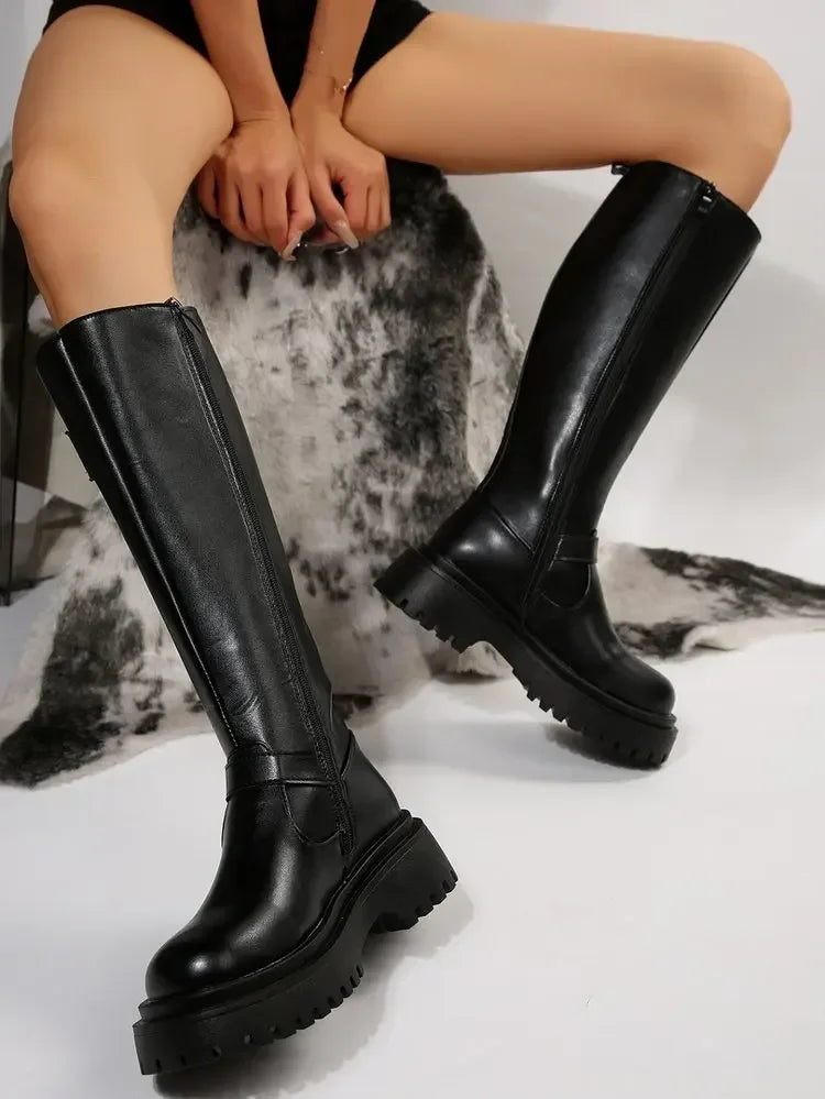 Botas Moteras Mujer Negras con Hebilla y Suela Gruesa de Caña Alta
