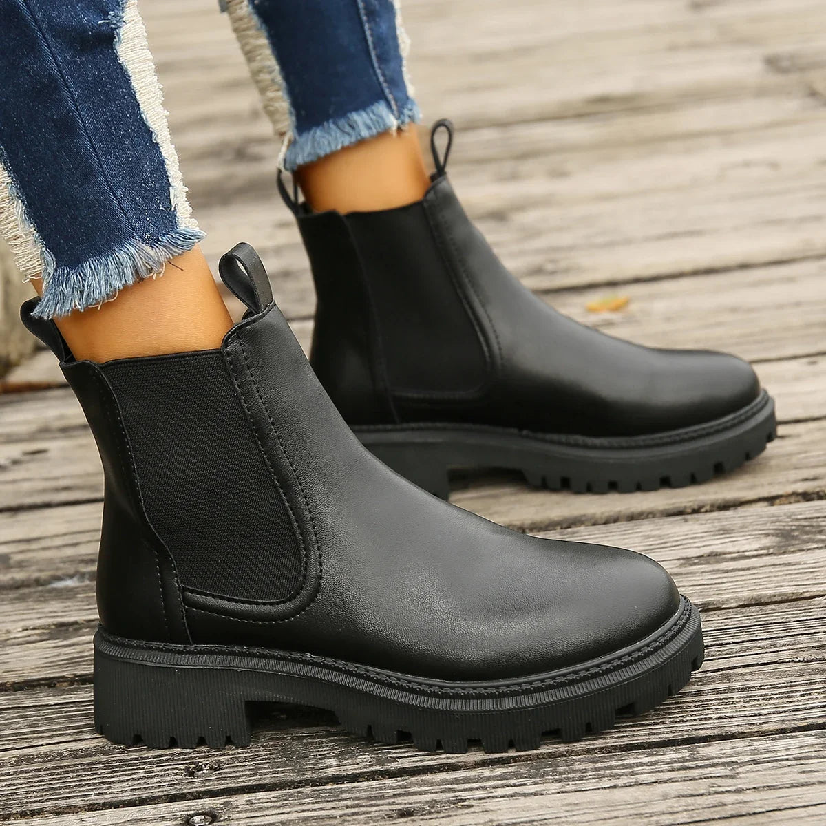 Botines Chelsea Mujer con Suela Track