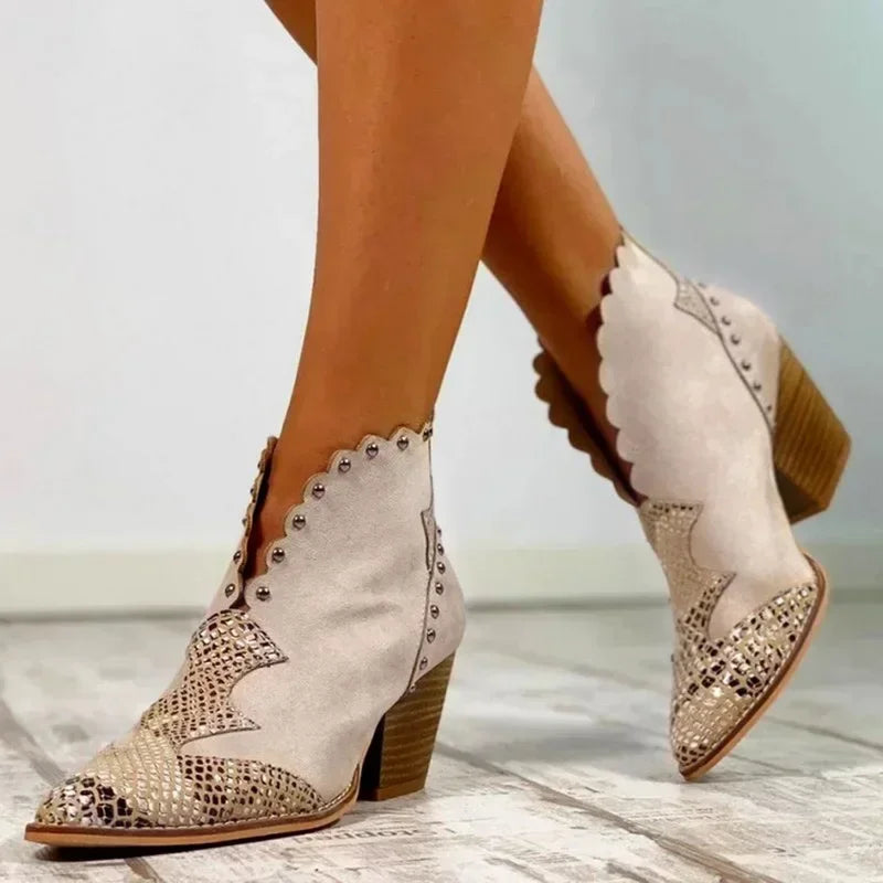 Botines de Tacón Mujer Tachonados con Efecto Serpiente