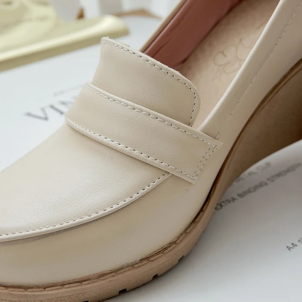 Mocasines de Tacón Mujer con Tacón Compensado de Piel Lisa