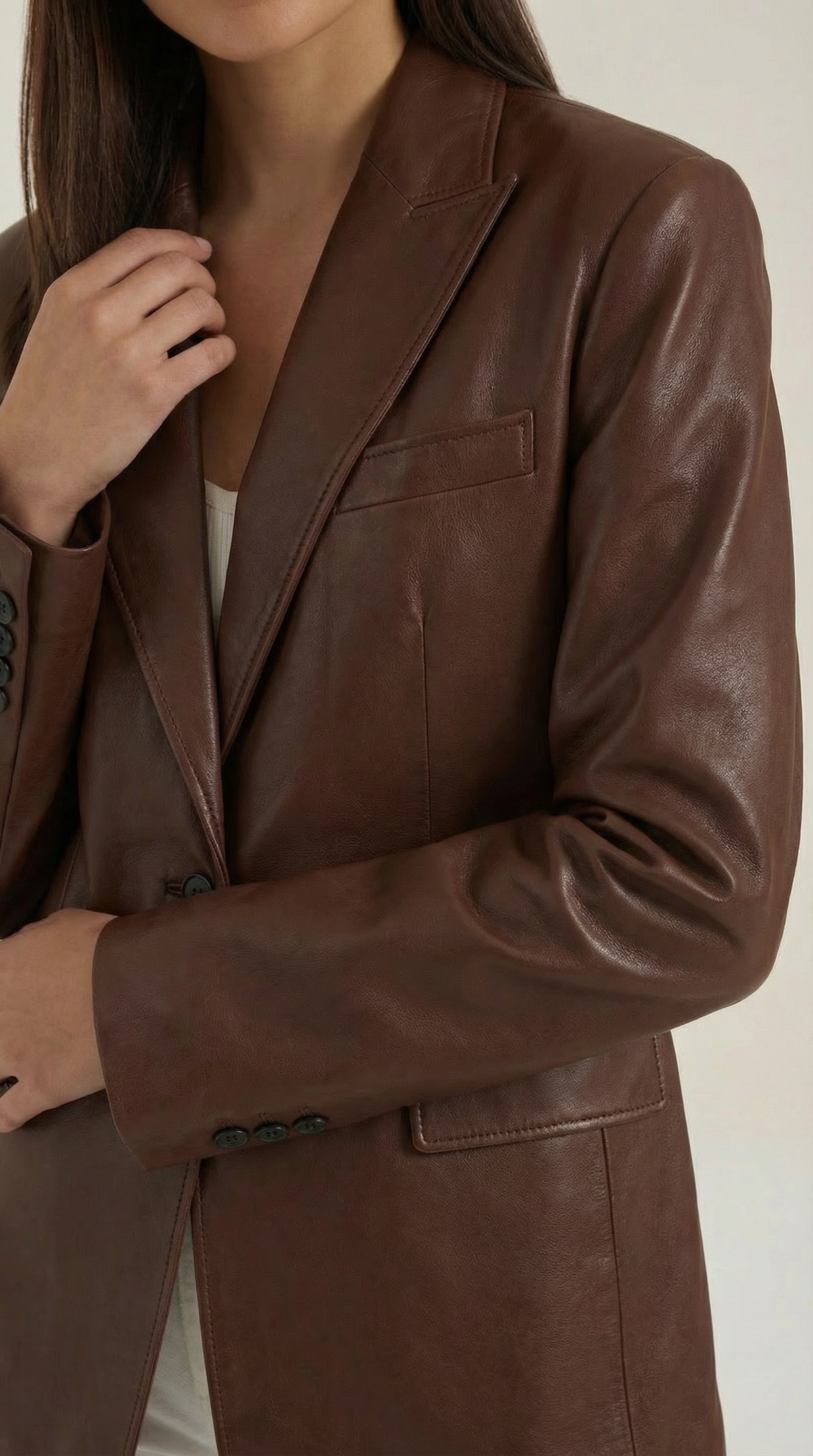 Blazer Mujer Oversize de Polipiel Brillante y Corte Estructurado - Vista 8