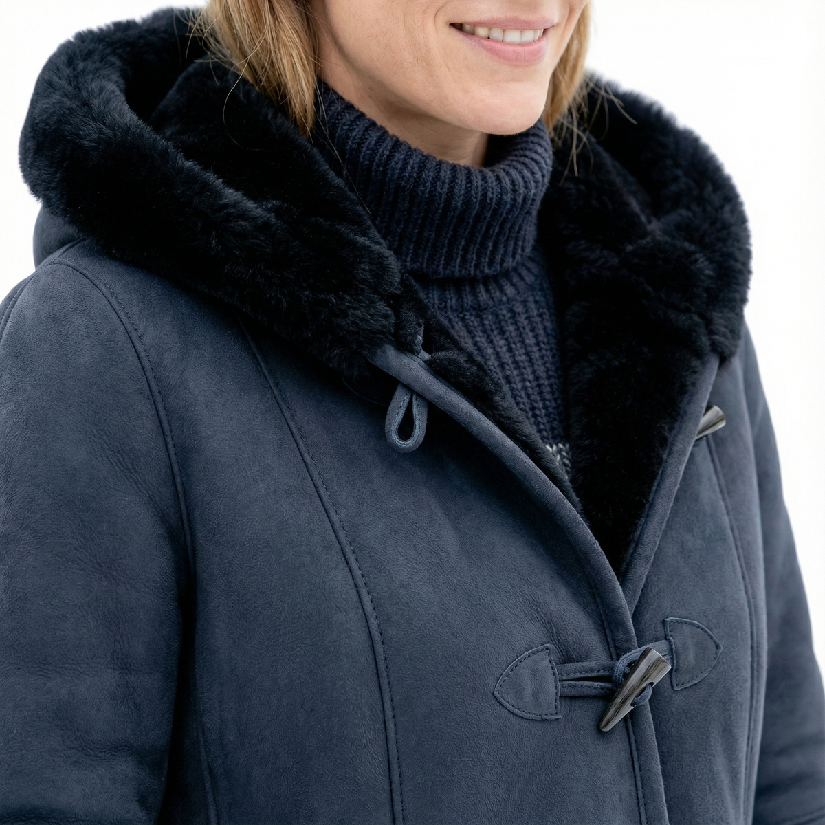 Abrigo Tipo Duffle de Fleece con Capucha