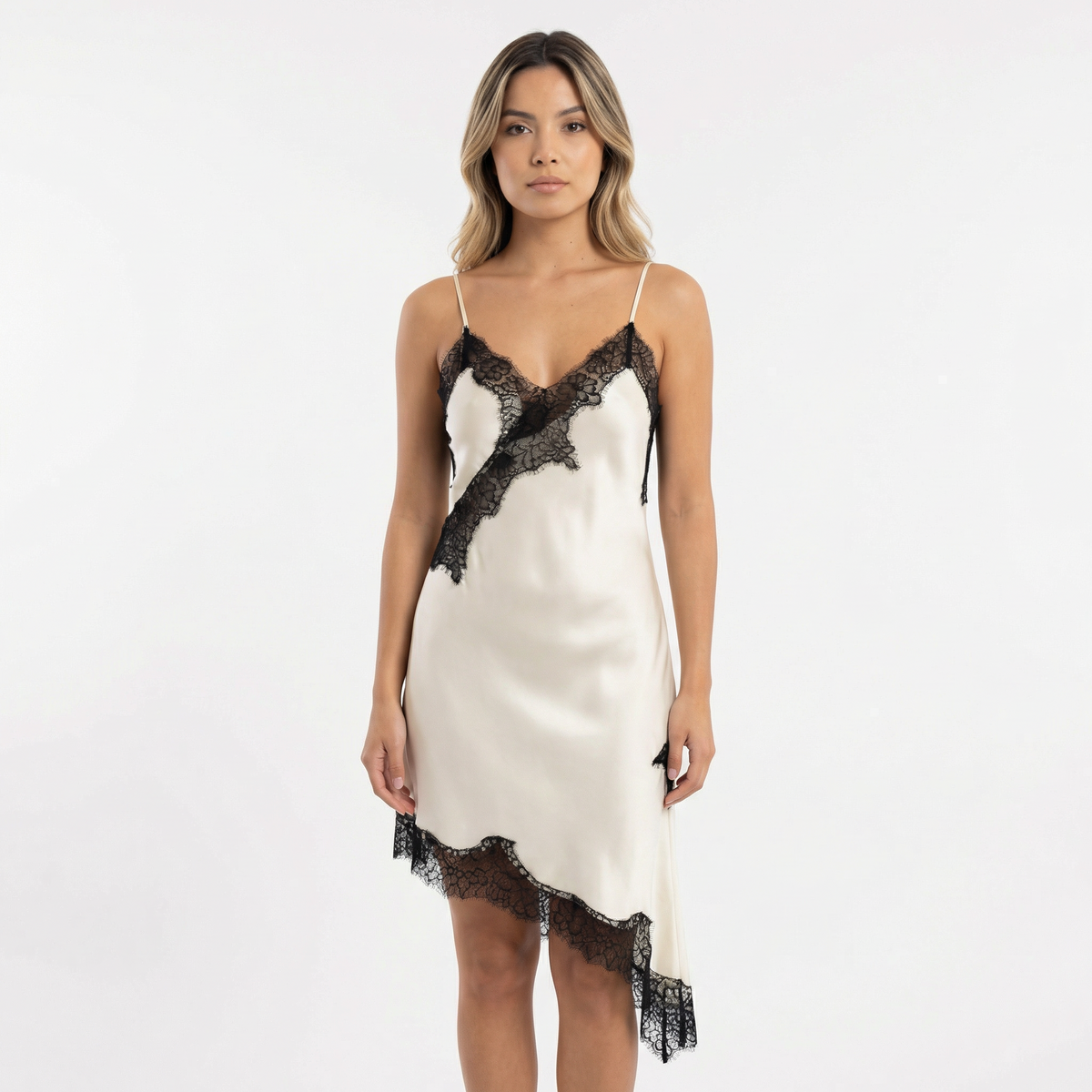 Vestido Lencero Asimétrico Encaje