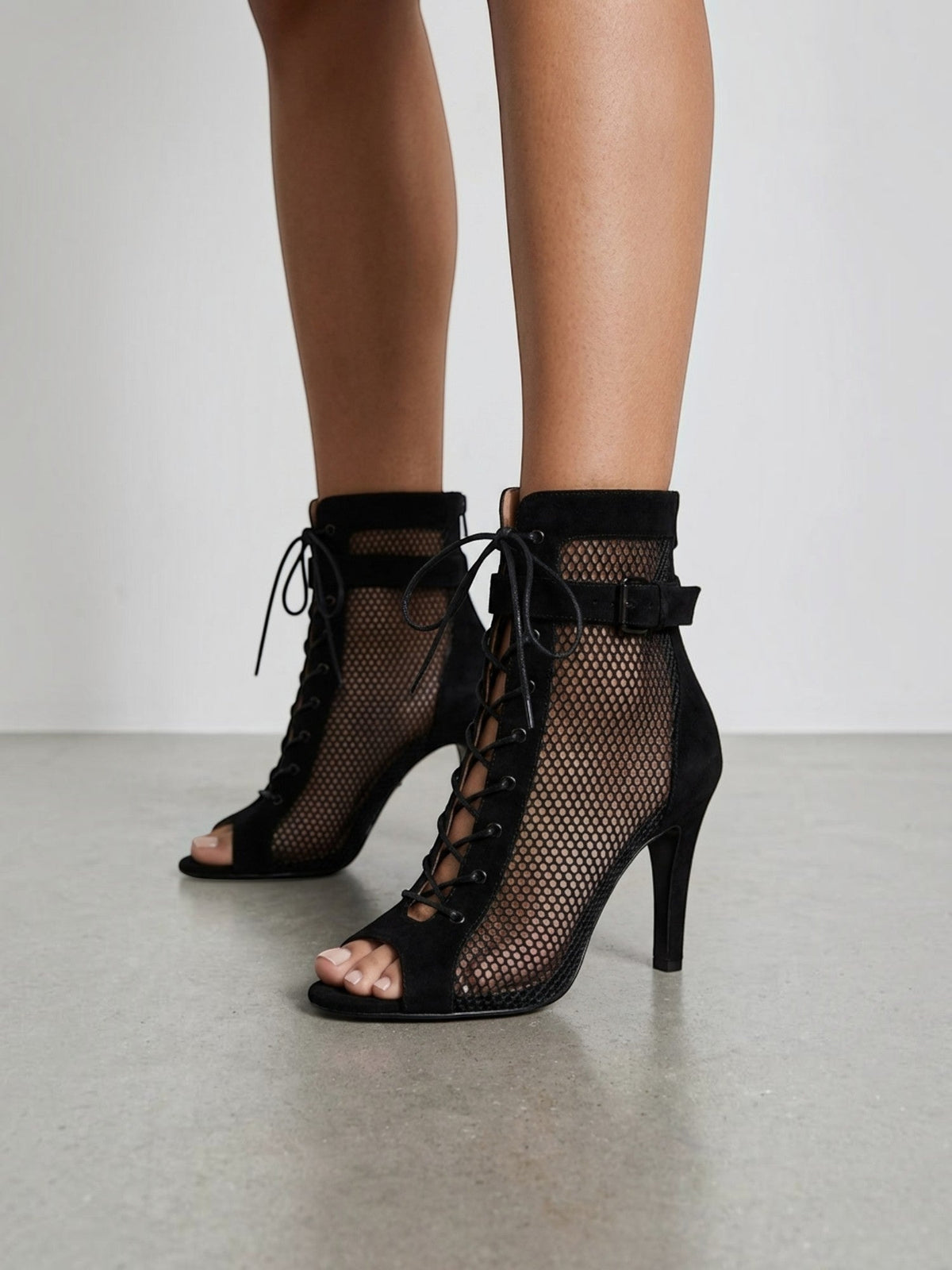 Botines Eloria de malla con cordones y tacón