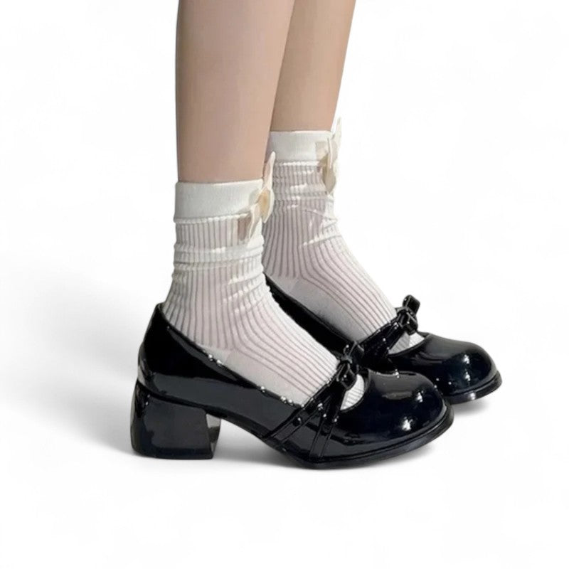 Mocasines de Charol Mujer con Tacón Medio y Brillo Intenso