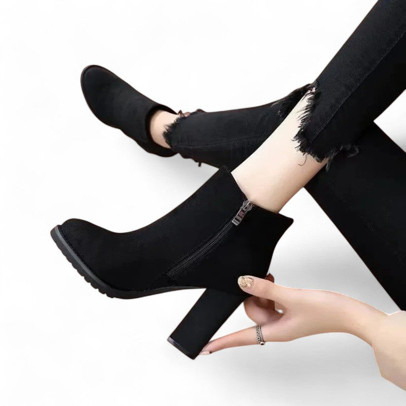 Botines de Tacón Mujer Negros de Ante con Cremallera Lateral