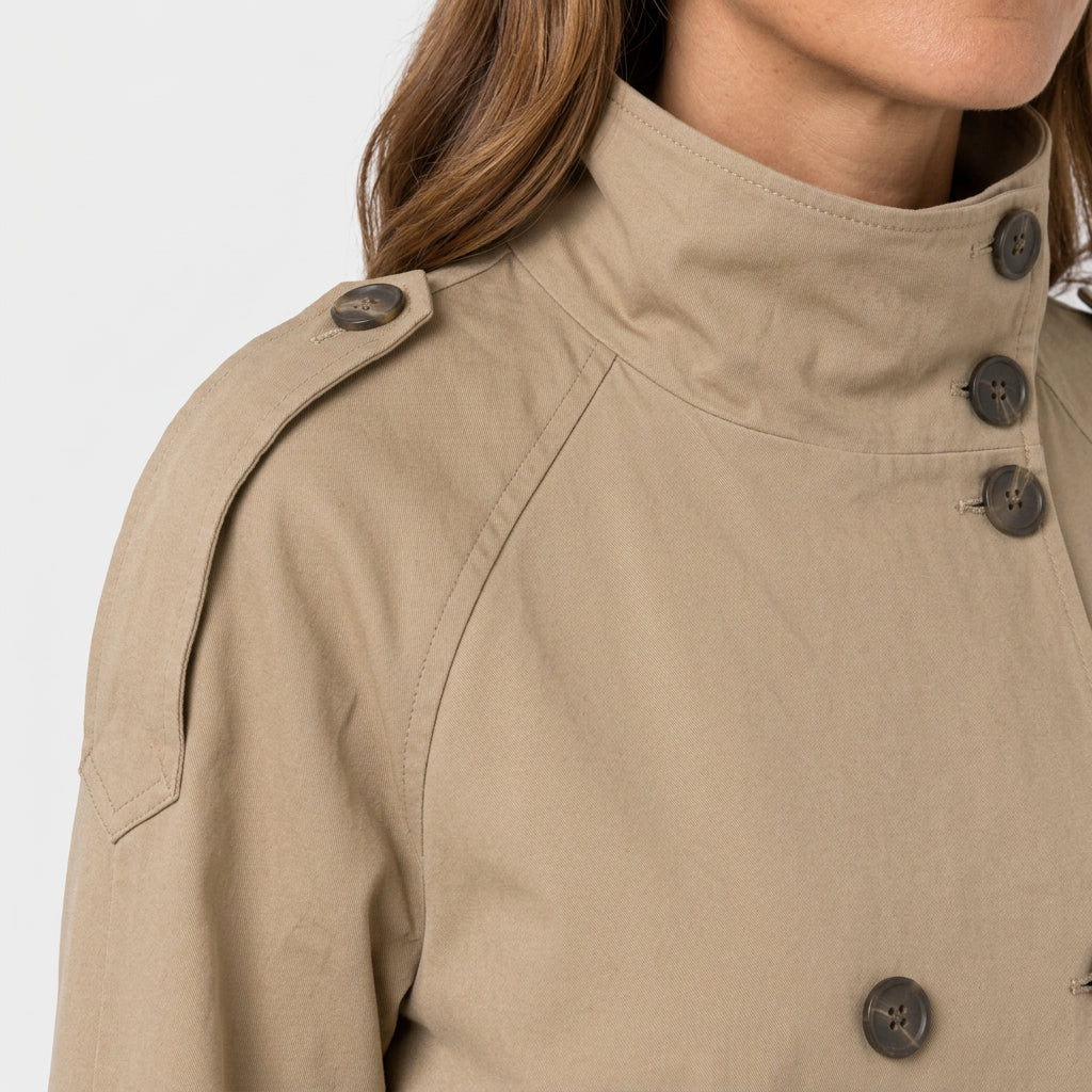 Trench Corto Mujer Cuello Alto Militar