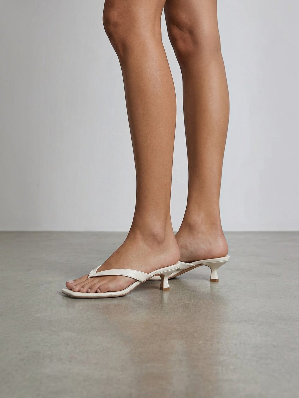 Sandalias Jessica de Tacón Kitten y Punta Cuadrada